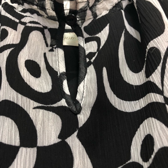 Top - Picture 5 of 6